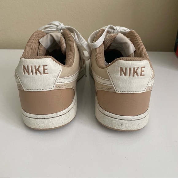 Nike Court Vision Low Sneaker Men's 8.5 - Preowned - Picture 4 of 8